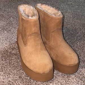Women's Tan Suede Ankle Boots 9 clog